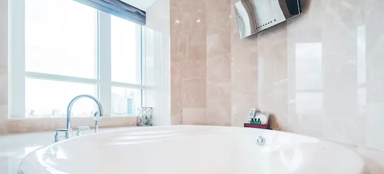 Bathroom Window Coverings in Winter Garden, FL