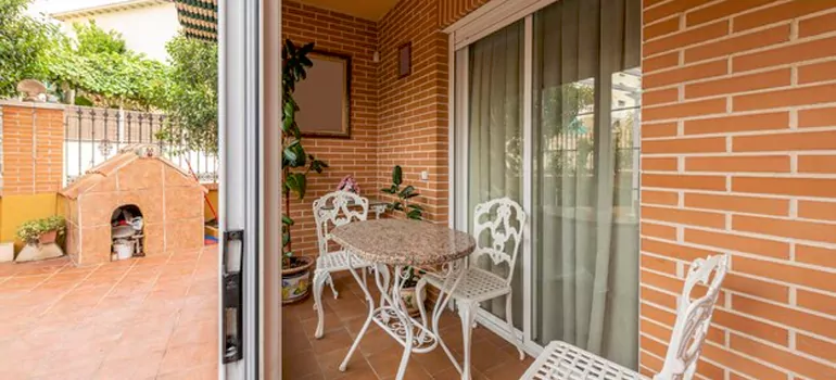 Adding Porch Enclosures To Your Home in Winter Garden, FL