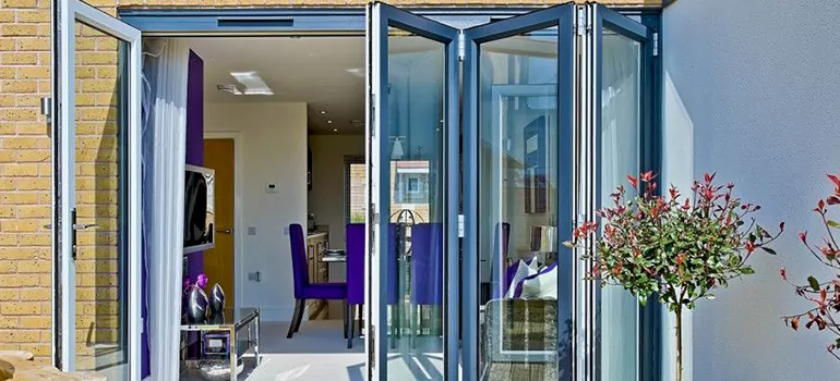 Commercial Door Glass Repair in Winter Garden, FL