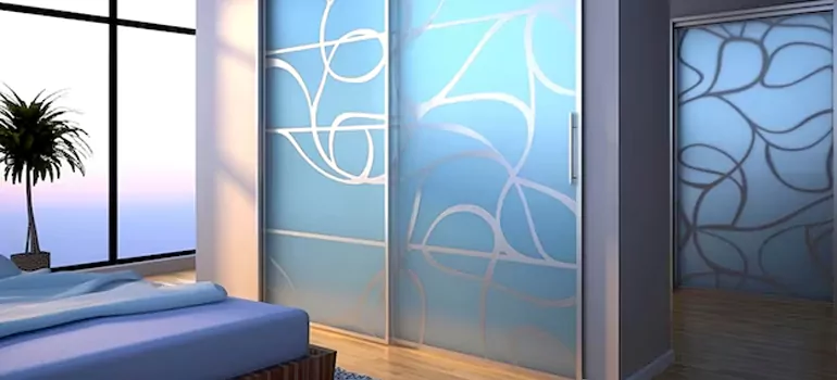 Frosting Glass Cabinet Doors in Winter Garden, FL